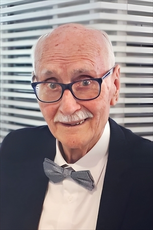 Dott. Felice Guidotti fu Vincenzo (medico chirurgo)