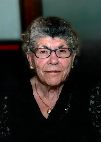 ANNA PISICCHIO in Lops