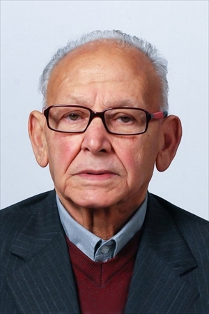 Luigi Patruno
fu Cataldo (CAPO SALA HOTEL PINETA)