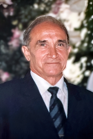 Vito Petruzzella fu Saverio (Direttore di macchina navale) Vito Petruzzella fu Saverio (Direttore di macchina navale)